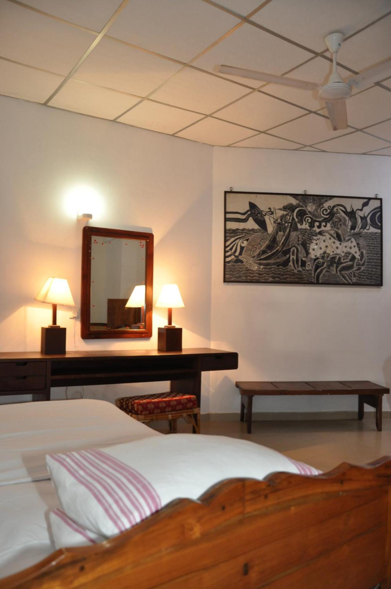 Ykd Tourist Rest Hikkaduwa Hotel ภายนอก รูปภาพ