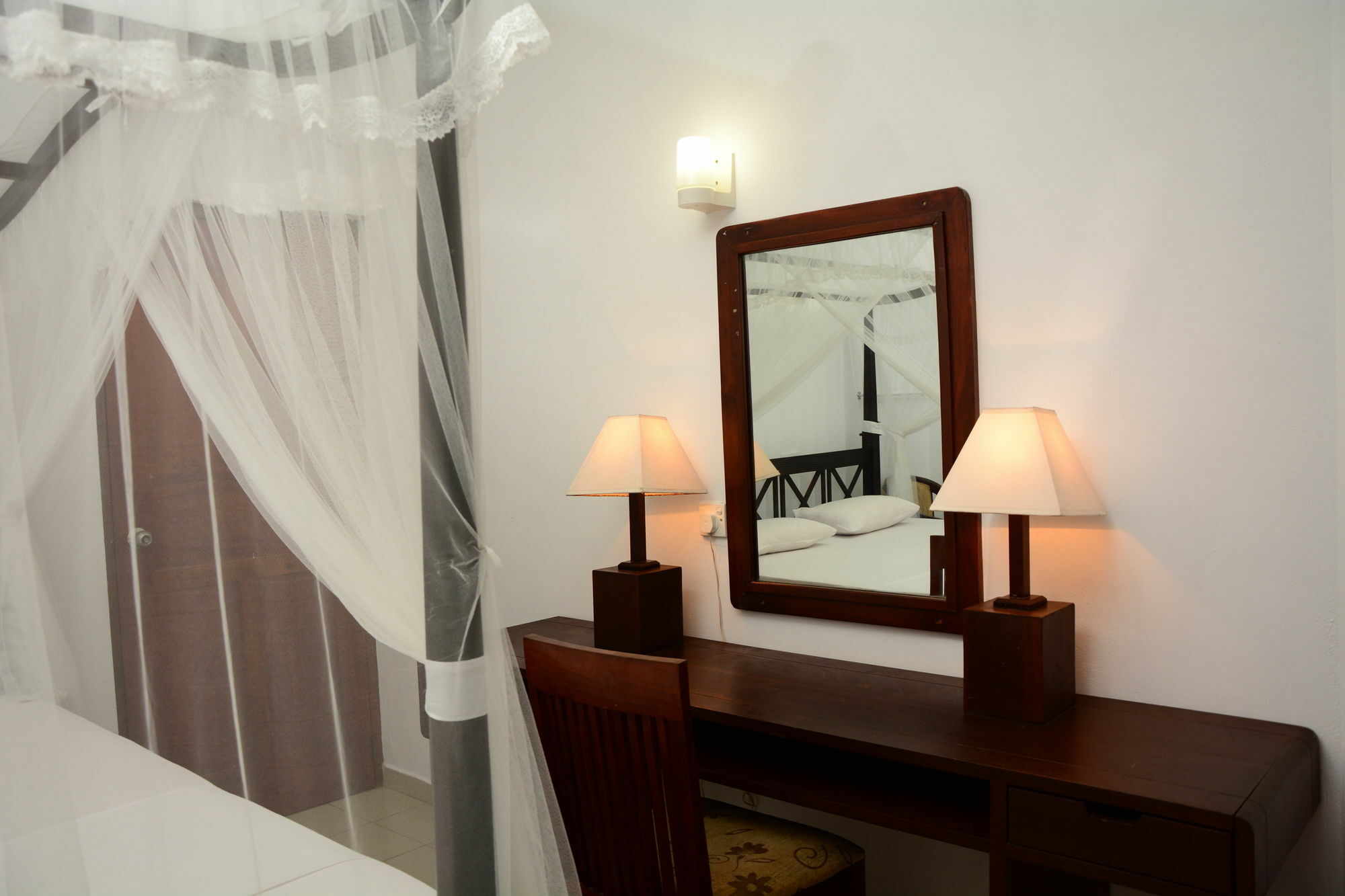 Ykd Tourist Rest Hikkaduwa Hotel ภายนอก รูปภาพ